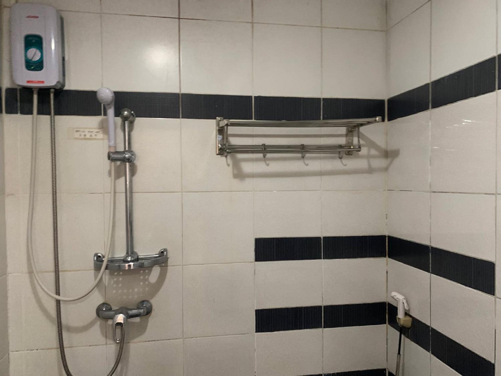 Lucky Hotel Манила Екстериор снимка