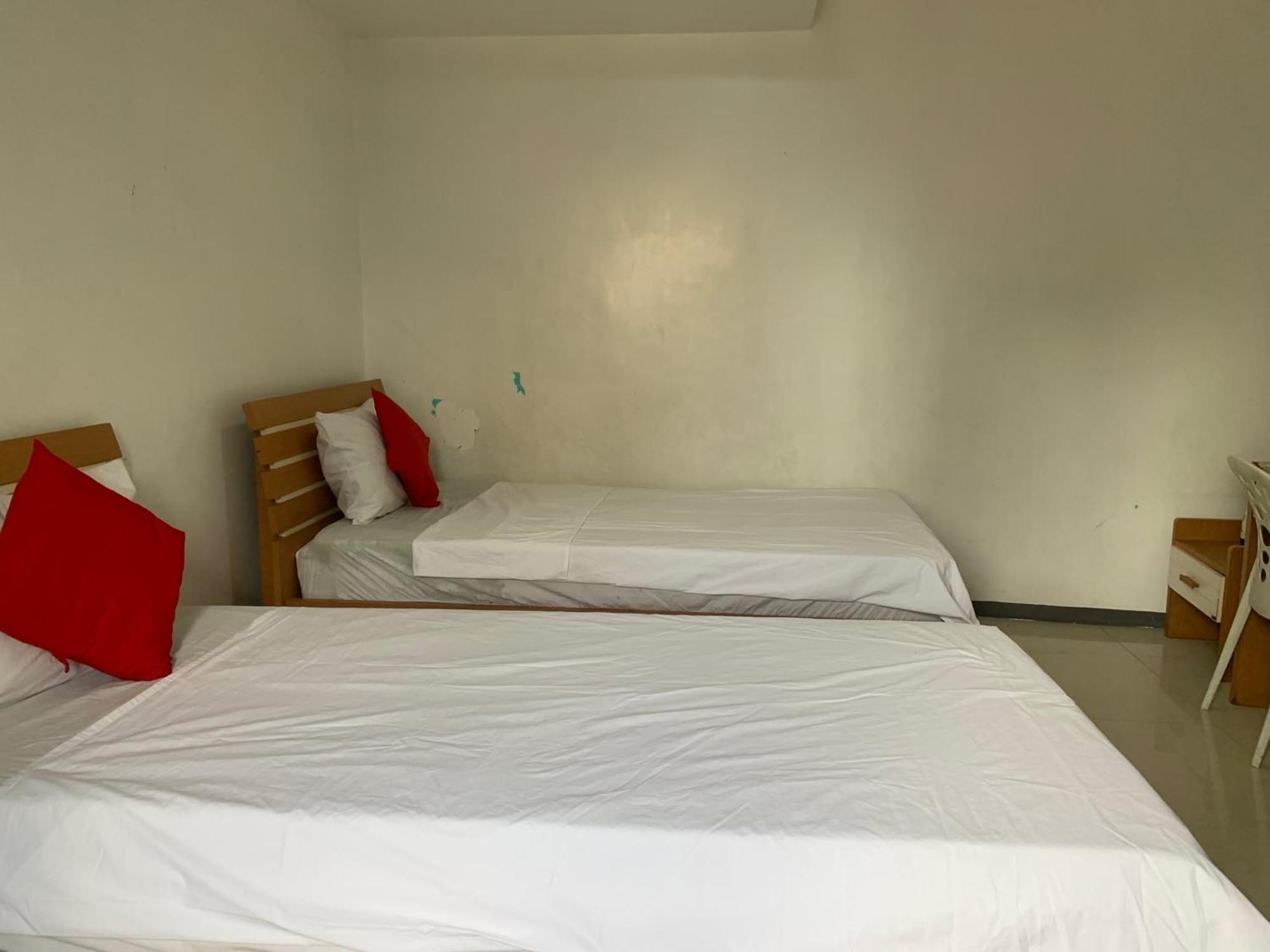 Lucky Hotel Манила Екстериор снимка