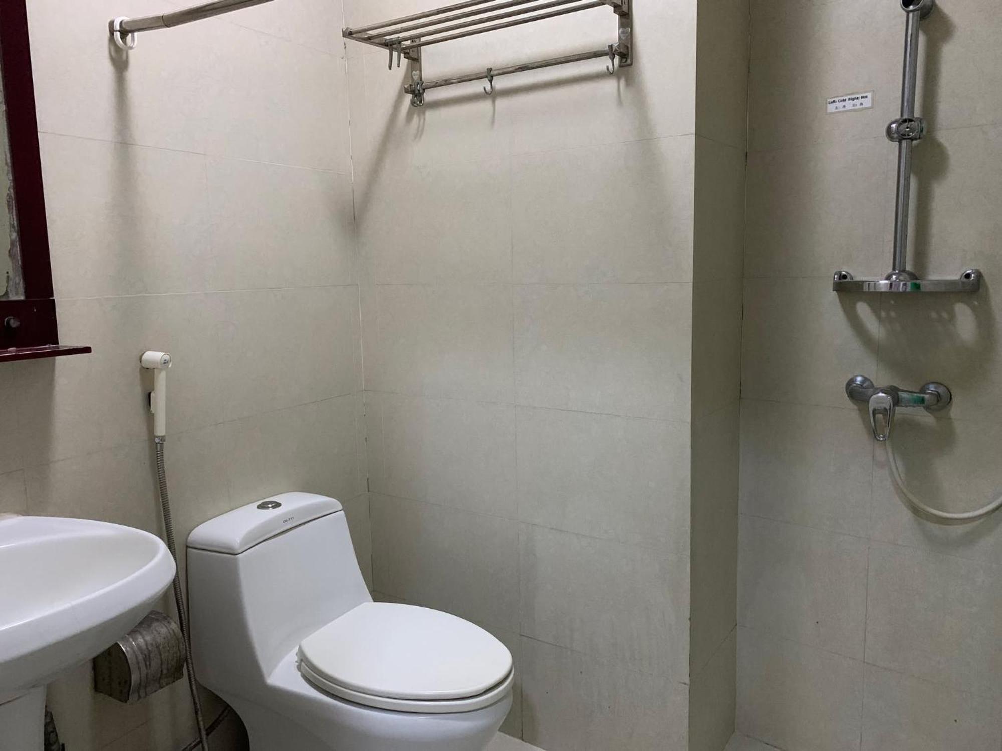 Lucky Hotel Манила Екстериор снимка